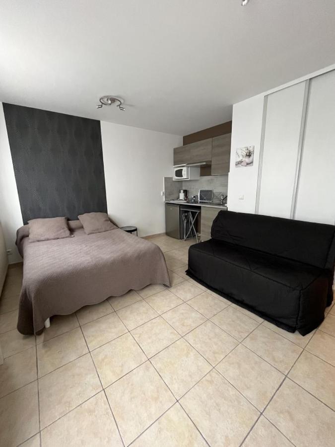 Studio Meublé Bussy-Saint-Georges Extérieur photo